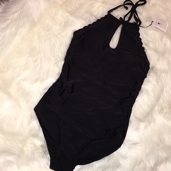 Shade & Shore bathing suit - Picture 2 of 8